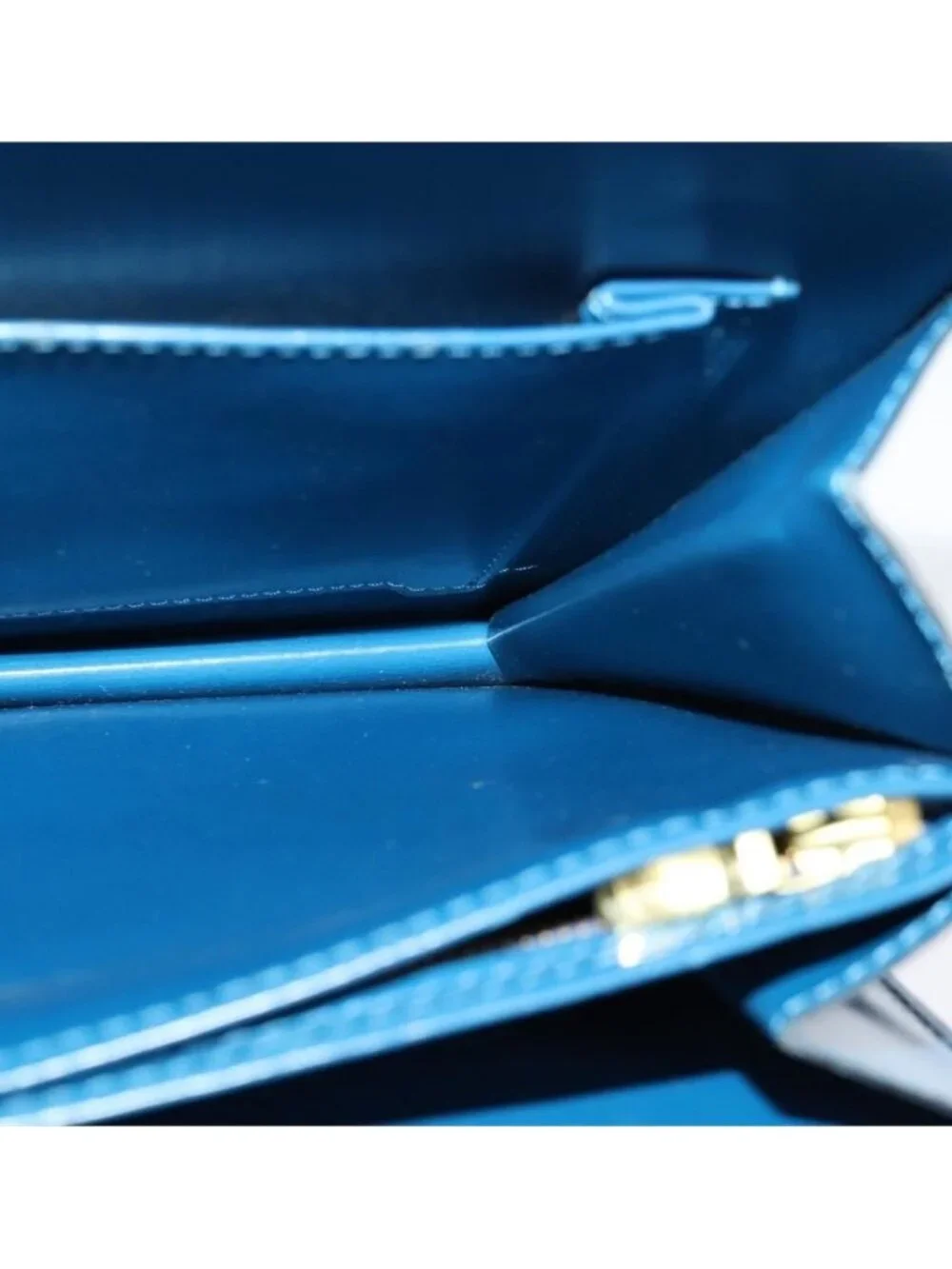 Authentic LOUIS VUITTON Epi Capuchin Shoulder Bag Blue M52345 LV